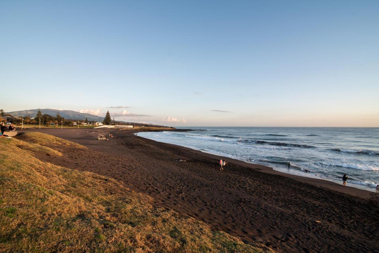 P&H Holiday Beach Apt Ponta Delgada Esterno foto