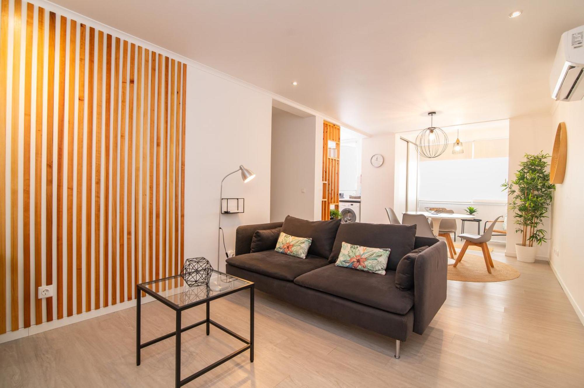 P&H Holiday Beach Apt Ponta Delgada Esterno foto